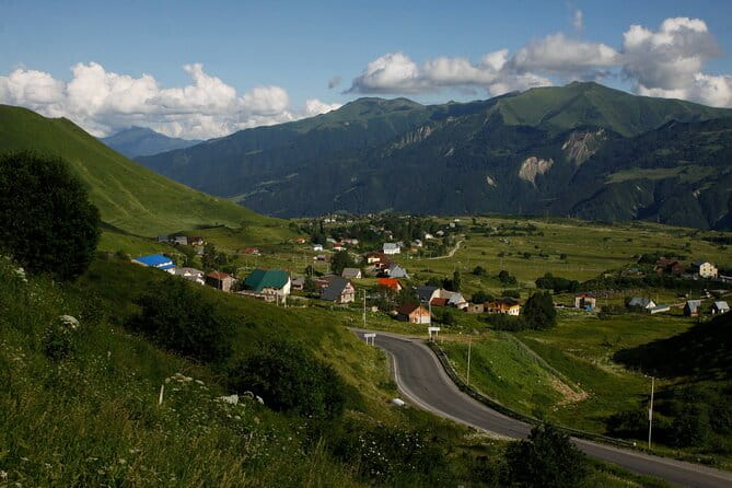 Jvari Monastery, Ananuri, Gudauri, Kazbegi Group & Private Tour - The Highlight: Gergeti Trinity Church at 2170 Meters