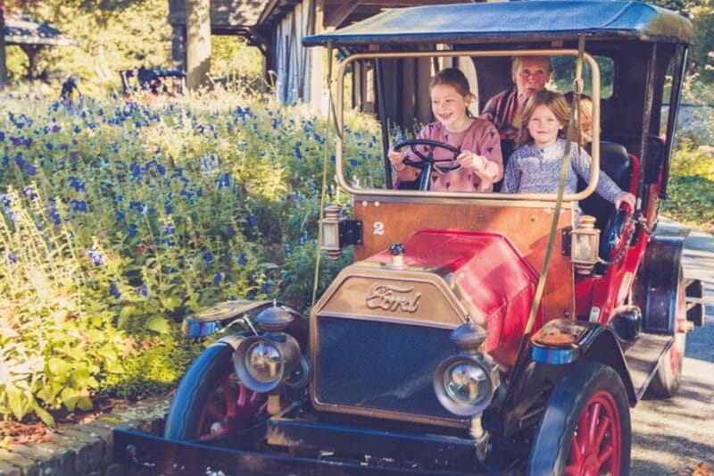 Kaatsheuvel: Efteling Theme Park Day Admission Ticket - The High-Speed Thrills: Coasters and Ghost Ships