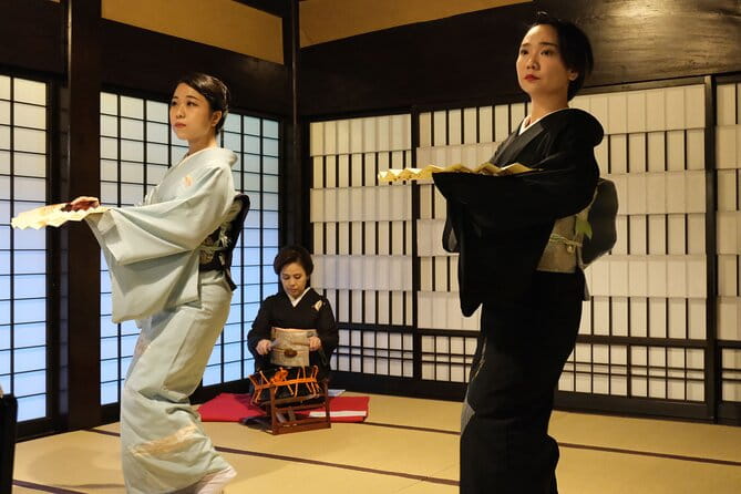 Kaiseki Cuisine and Geisha Play in Hakone - Key Points