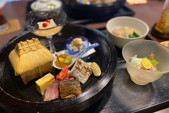 Kaiseki Cuisine and Geisha Play in Hakone - A Cultural Immersion