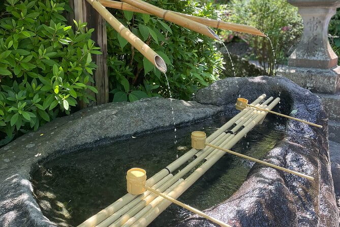 Kamakura: Largest Wooden Buddha, Temples, Cultural Experience - Accessibility and Fitness