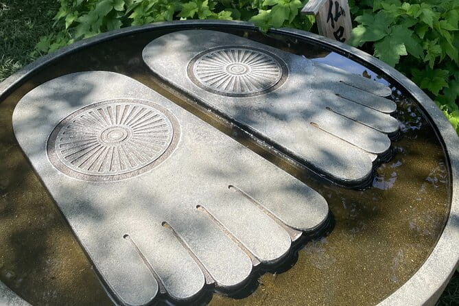 Kamakura: Largest Wooden Buddha, Temples, Cultural Experience - Discovering the Kannon Museum