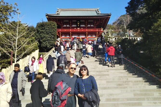 Kamakura Private Tour From Yokohama With Guide and Vehicle - Pickup and Meeting Arrangements