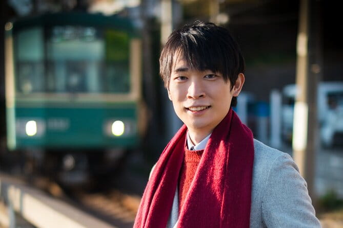 Kamakura Tour With Pro Photographer: Anime Train & Fuji Sunset - Breathtaking Views of Enoshima Island