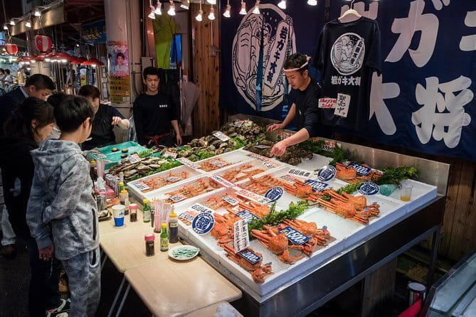 Kanazawa and Shirakawago Full Day Bus Tour - Tour Experience Insights