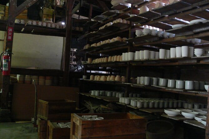 Kanazawa Art: Traditional Pottery Workplace Insights - Souvenirs and Takeaways