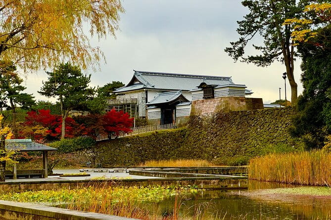 Kanazawa Half Day Private Tour - Castle, Garden, Geisha District - Itinerary Details