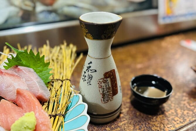 Kanazawa Private 3 Hour Bar Hopping Tour With Local Guide - Indulging in Local Flavors