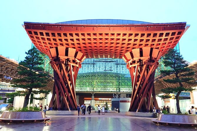 Kanazawa Private Tour With Guide Op.Bullet Train Ticket - Key Points