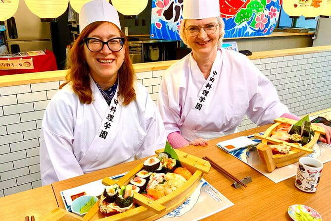 Kanazawa: Sushi & Japanese Cooking Class With a Master Chef - Effective Language Translation