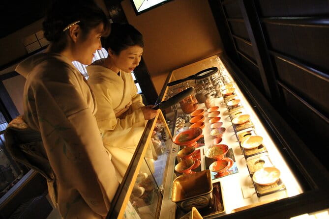 Kanazawa Tour Local and Major Highlights - Uncovering Kanazawas Art and Culture