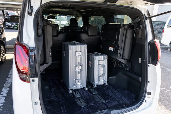 Kansai Airport Private Transfer To/From Central Osaka - Booking and Confirmation