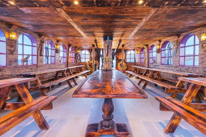 Kardamaina: Pirate Boat Cruise to 3 Bays with BBQ Lunch - Greek BBQ Lunch: A Tasty Pause