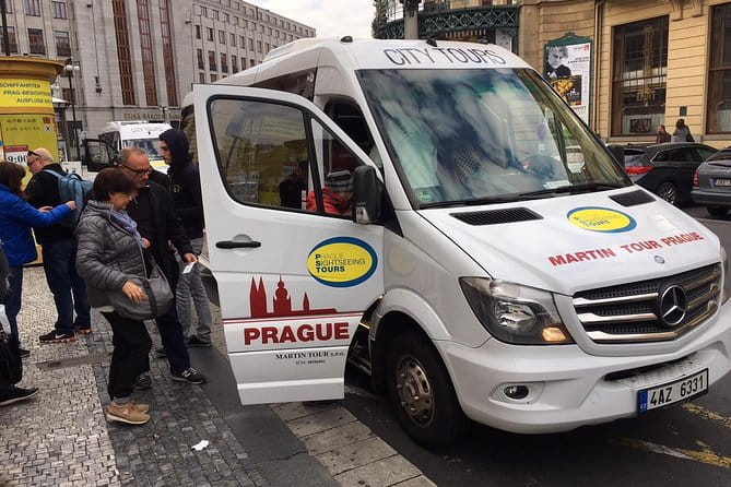 Karlovy Vary day trip from Prague with lunch - Seeing the Town: A detailed look at the itinerary