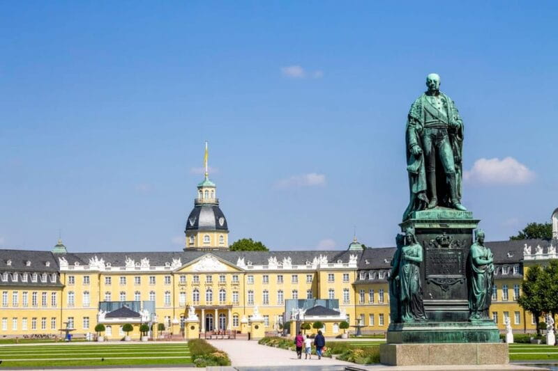 Karlsruhe: Express Walk with a Local in 90 minutes - FAQ