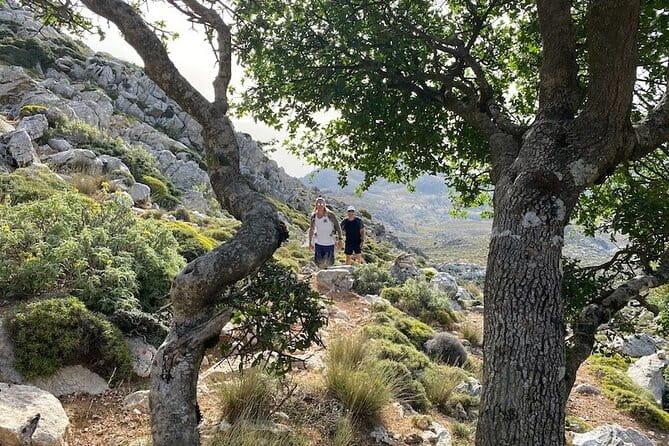 Karpathos Kali Limni Hike to the highest peak of the Dodecanese - Exploring the Kali Limni Hike on Karpathos: A Mountain Adventure with Outstanding Views