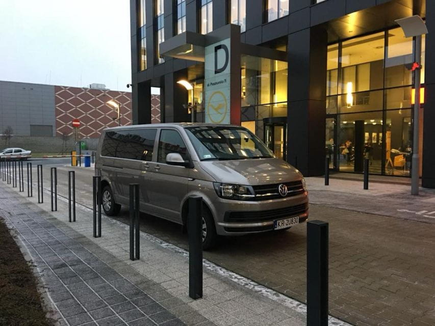 Katowice Airport: Private Transfer to or From Krakow - Transportation Features