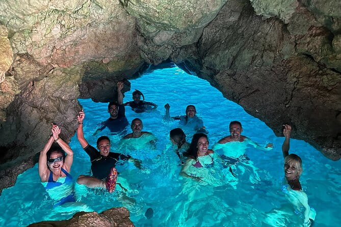 Kayak route through Cala Granadella - FAQs