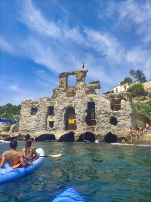 Kayaking in Naples: Guided tour in the Posillipo area - Key points / Takeaways