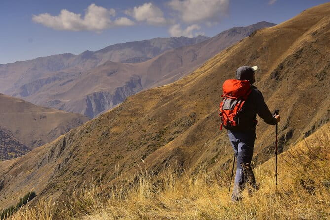 Kazbegi - One Day Trekking Private Tour to Angel Mountain 3096 m - The Trekking Itinerary in Detail