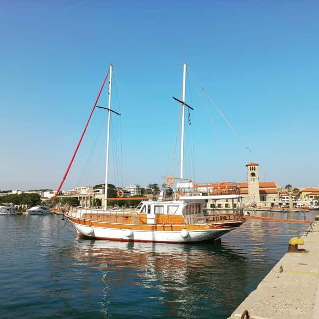 Kefalonia: Full-Day Ithaka Island Cruise with Swim Stops - Key points / Takeaways