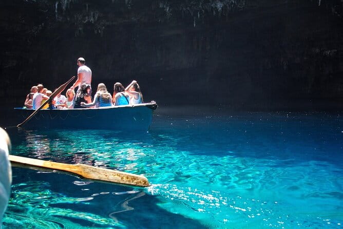 Kefalonia Highlights: Robola Winery, Melissani Lake & Fiscardo - Exploring Kefalonias Best in One Day