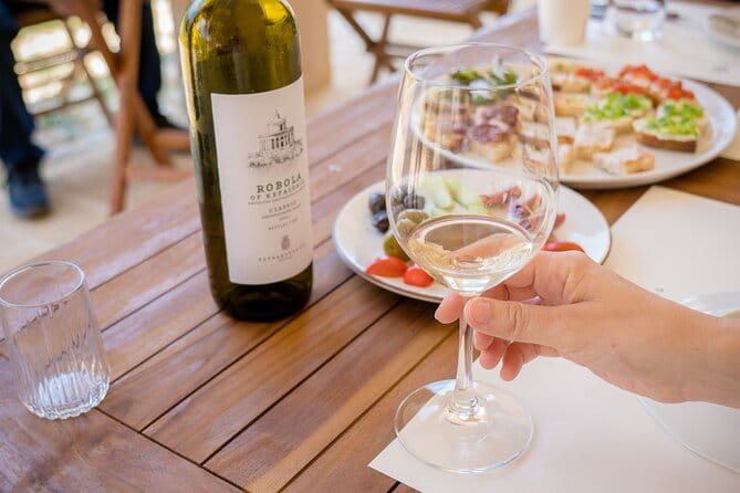 Kefalonia: Private Olive Oil, Honey & Wine Tasting Experience - Exploring Kefalonia’s Culinary Heart: Olive Oil, Honey, and Wine