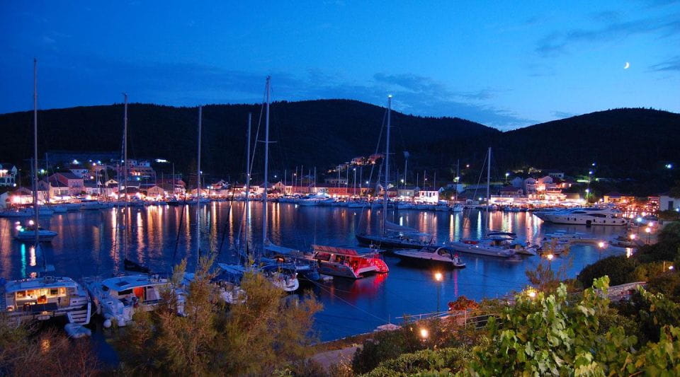 Kefalonia: Sunset Tour and Fiskardo by Night - Key Points