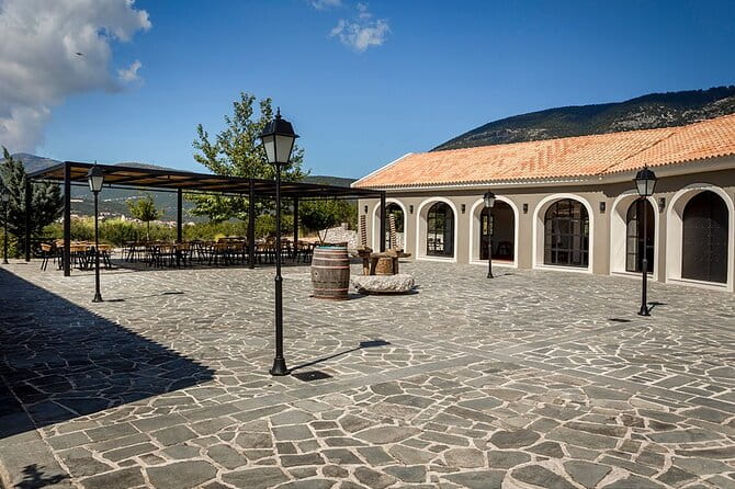 Kefalonia Wine Adventure in 3 Wineries With Tastings - The Itinerary: What You’ll Experience at Each Stop