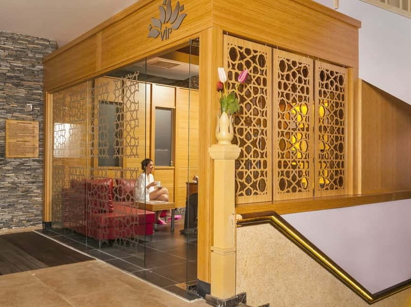 Kemer/Belek/Lara: Turkish Bath & Massage with Hotel Transfer - The Massage and Additional Treatments