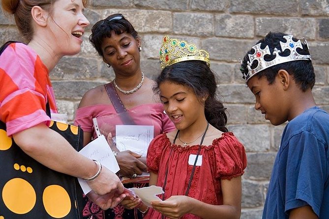 Kids and Family Gothic Quarter Walking Tour in English - Cancellation Policy