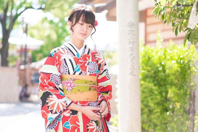 Kimono Beauty - Kimono Rental: Convenience and Affordability