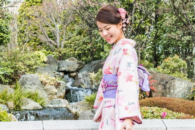 Kimono Beauty - Capturing the Kimono Beauty
