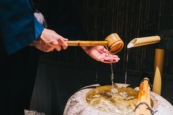 Kimono Tea Ceremony Experience at Kyoto Oritsuruya, Nishiki - Dressing Up in Authentic Kimono