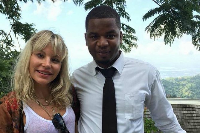 Kingston Airport Pick-Up - Private Tour/Activity Details