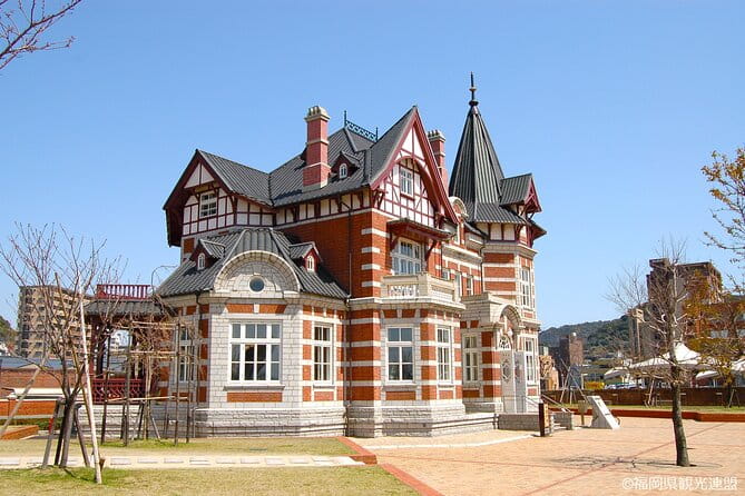 Kitakyushu Kawachi Wisterias Blossom Garden Day Bus Tour - Accessibility Information