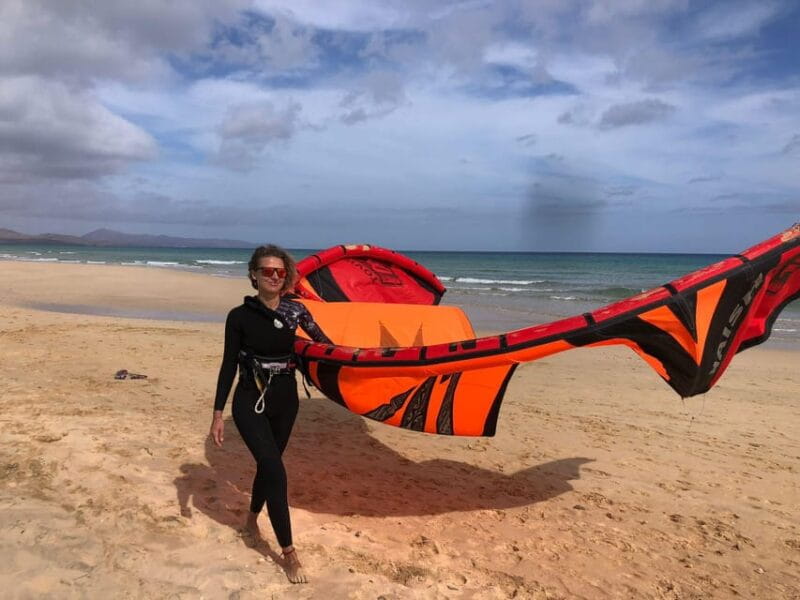 Kitesurfing on Fuerteventura: top equipment in Costa Calma - Who Should Consider It?