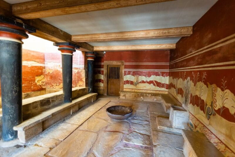 Knossos Palace: E-ticket with Audio and Heraklion City Tour - Who Will Love This Experience?