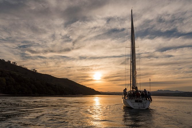 Knysna Sunset Sailing Cruise, Light Dinner & Bubbly - Meeting Information