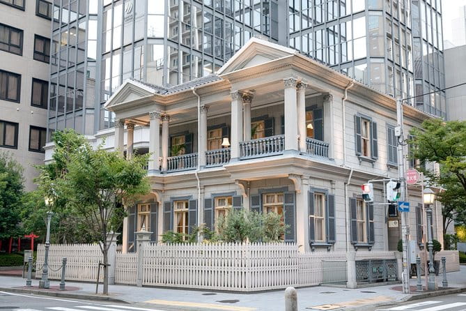 Kobe 4hr Private Tour With Government-Licensed Guide - Ikuta Shrine: Historic Shinto Landmark