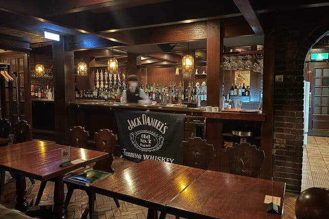 Kobe: Bar Hopping Tour With a Local Guide - Meeting and End Points