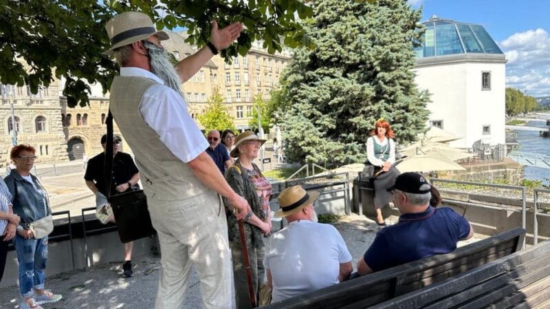 Koblenz: Guided tour Moselle kisses Rhine - Exploring Koblenz’s Rivers Through Costumed Storytelling