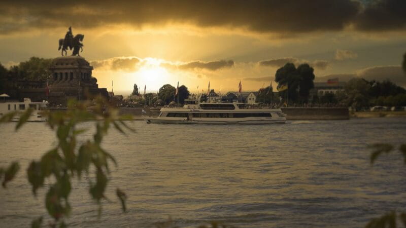 Koblenz: Sunset Boat Cruise - Who Will Love This Experience?