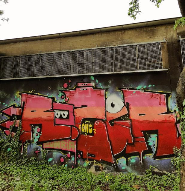 Köln Ehrenfeld: Street Art und Graffiti Tour Walls of Wonder - Discovering Ehrenfeld’s Vibrant Street Art Scene