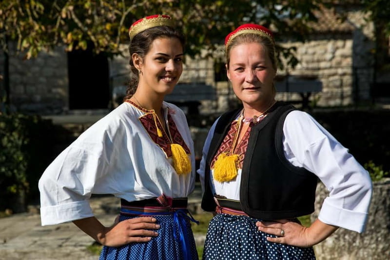 Konavle Valley: Tour with Wine Tasting from Dubrovnik - The Main Vineyard Experience