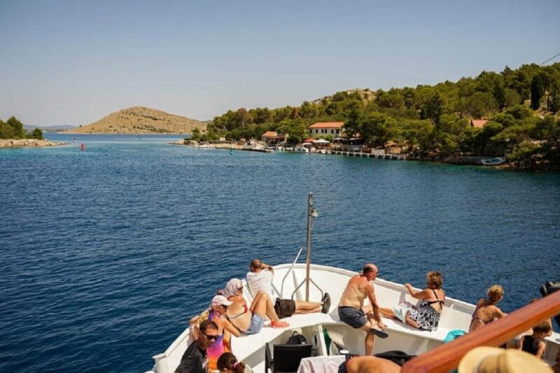 KORNATI:Full-Day Trip with drink and Lunch - Lunch Onboard: A Hearty Croatian Meal