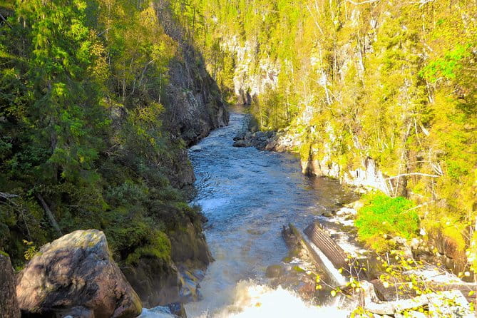 Korouoma Canyon and Auttiköngäs Waterfall Hiking Tour with picnic - Final Thoughts: Who Will Love This Tour?