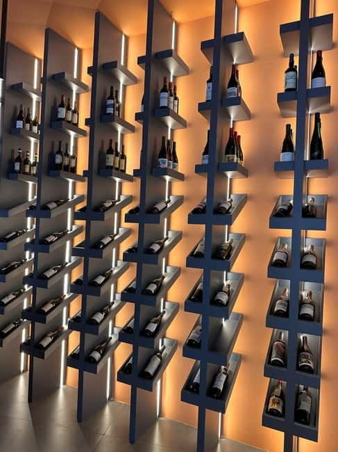 Kos: Sip & Savor, a Boutique Wine Tasting Experience - Entering the World of Kos Wines: A Warm Welcome in a Boutique Setting