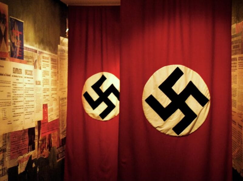 Kraków: 1.5-Hour Guided Tour of Schindler's Factory - Entering Schindler’s Factory: A Closer Look