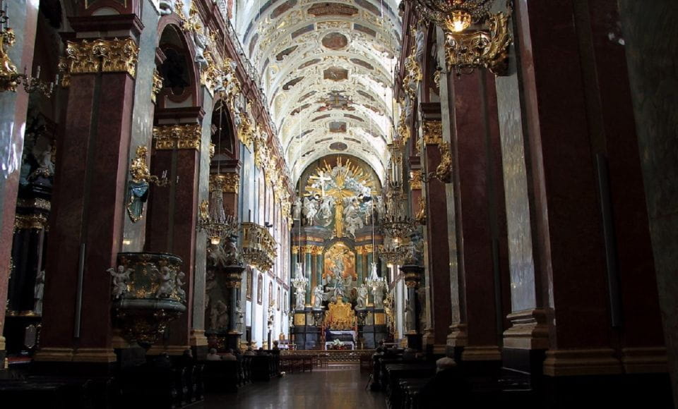 Krakow 1-Day Private Tour to Jasna Gora & Czestochowa - Comfortable Transport